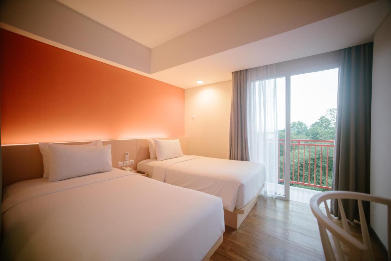 The Bountie Hotel And Convention Centre Sukabumi Dış mekan fotoğraf