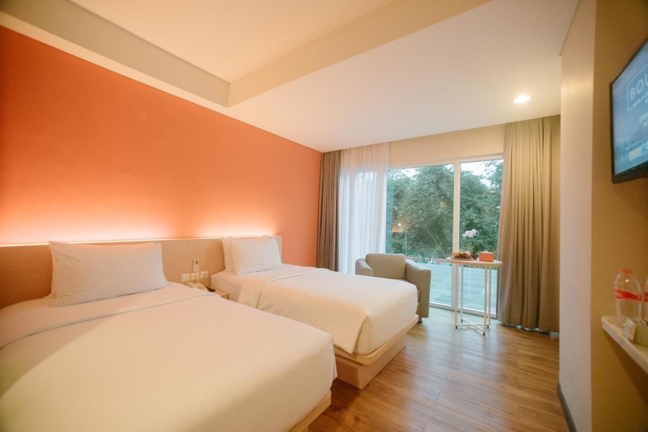 The Bountie Hotel And Convention Centre Sukabumi Dış mekan fotoğraf